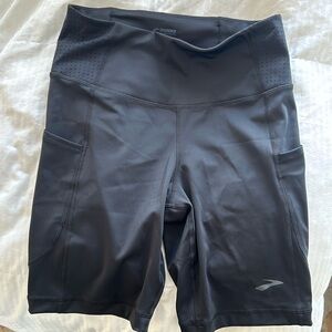 BROOKS Biker Shorts